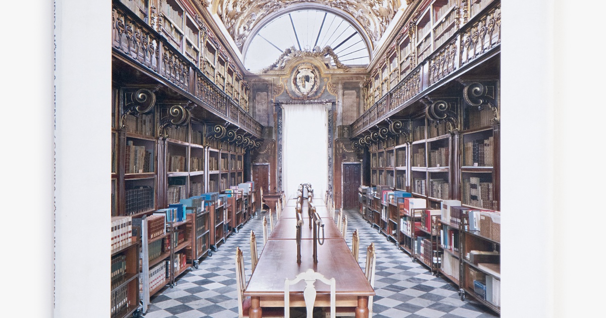 CANDIDA HÖFER | Ben Brown Fine Arts